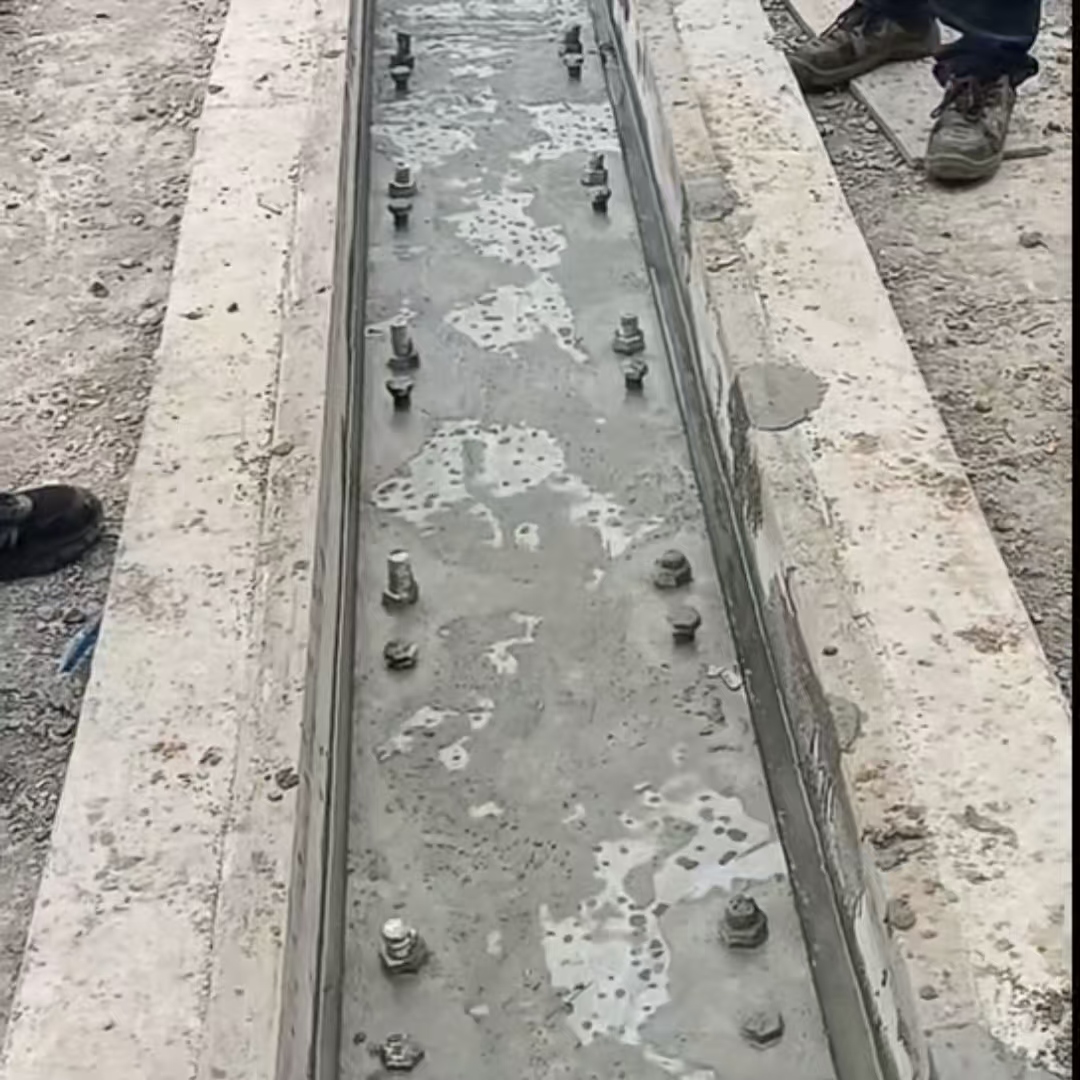 华亭环氧树脂轨道胶泥是什么？用在哪里？